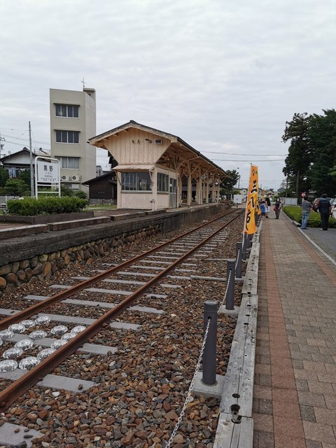 09駅はかつての姿のまま.jpg