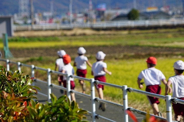 04田園風景の中を走る.JPG