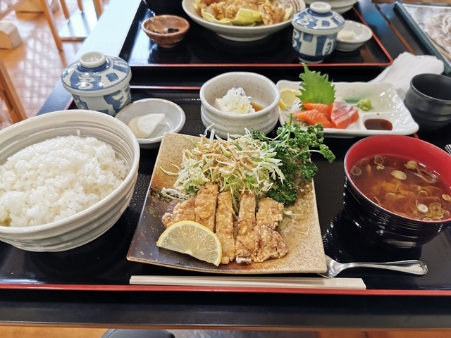 07お昼はVif穂高味彩館.jpg