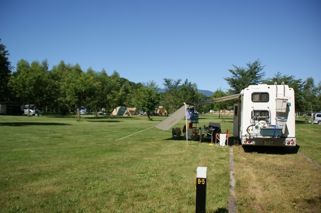 ポロシリ自然公園キャンプ場2011.JPG