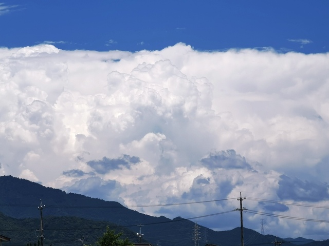 入道雲が沸き上がるその１.jpg