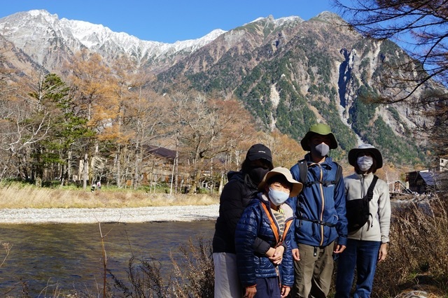 09子供たちは初上高地.JPG